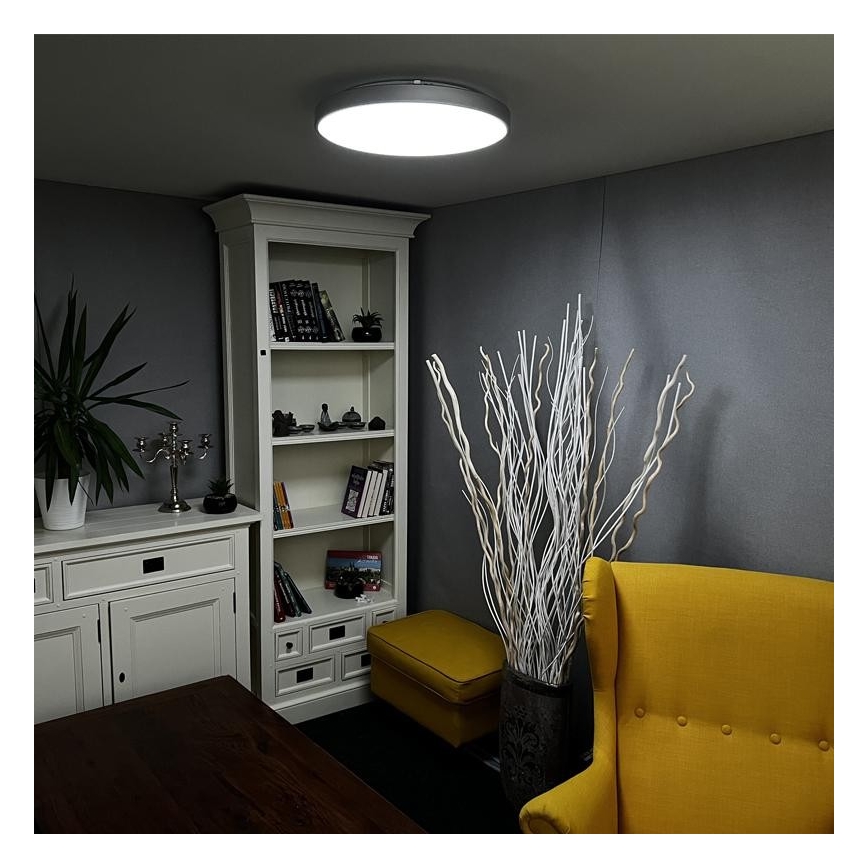LED Димируема лампа LED/48W/230V 2700-6500K Wi-Fi Tuya + дистанционно