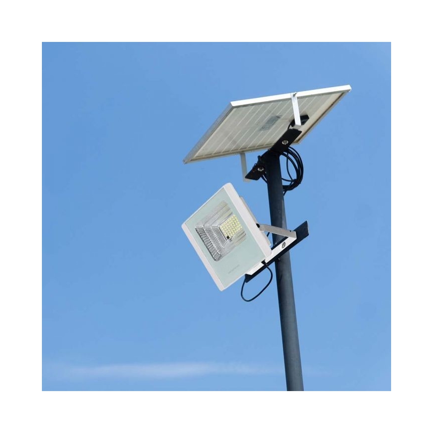 LED Екстериорен соларен прожектор LED/20W/3,2V IP65 4000K 20000 mAh + дистанционно управление