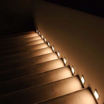 LED Екстериорна лампа за стълбище LED/3W/230V 3000K IP65 бял