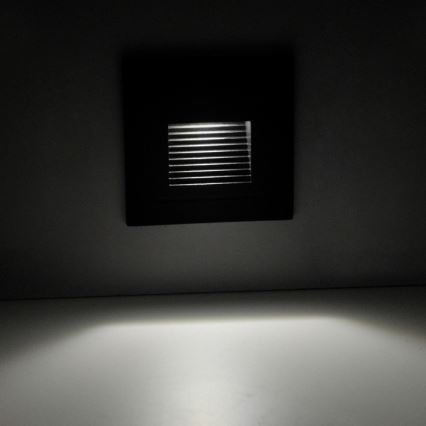 LED Екстериорна лампа за стълбище Q6 LED/3W/230V IP44