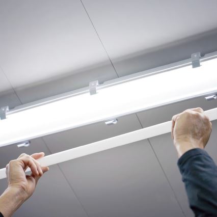 LED Флуоресцентна тръба T8 G13/22W/230V 4000K 150 см