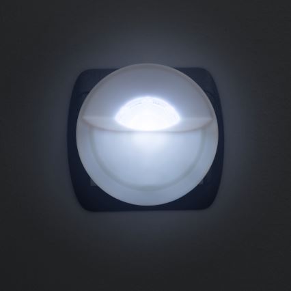 LED Лампа за ориентация за контакт със сензор LED/1W/230V 6000K