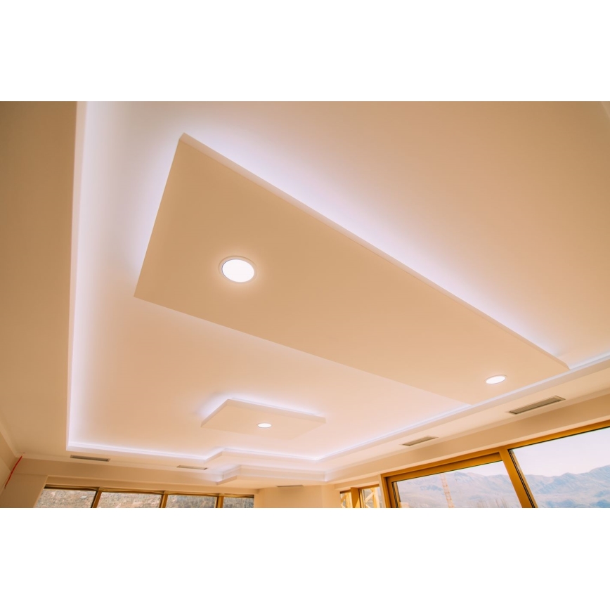LED Лампа за окачен таван VEGA LED/12W/230V 2900/3900/5800K Ø 17,5 см бял