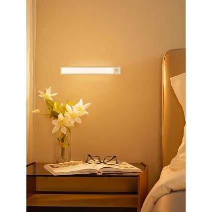 LED Лампа за под кухненски шкаф CABINET-4 с PIR сензор LED/1,5W/230V 1100mAh 4000K