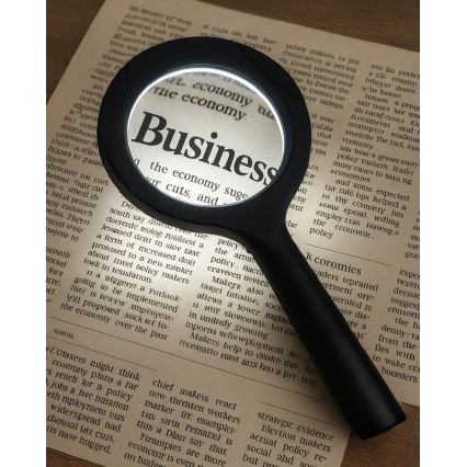 LED лупа 3× увеличение с LED подсветка/3W/2xAA IP22