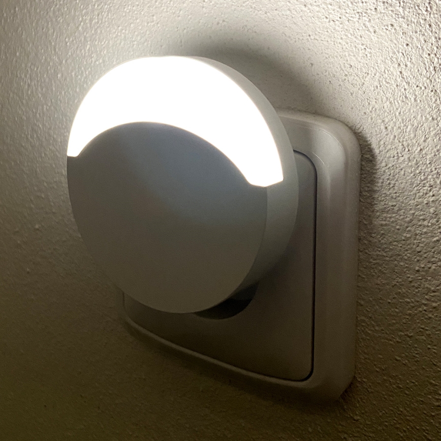LED Нощна лампа със сензор SAMSUNG CHIP LED/0,5W/230V 65мм 4000K кръгла