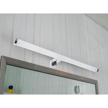 LED осветление за огледало в банята, 12W/230V, 59,5 cm, IP44, полирано хромирано покритие