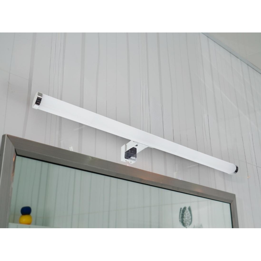 LED осветление за огледало в банята, 12W/230V, 59,5 cm, IP44, полирано хромирано покритие