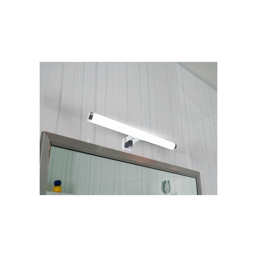 LED осветление за огледало за баня LED/8W/230V 30 cm IP44 лъскав хром
