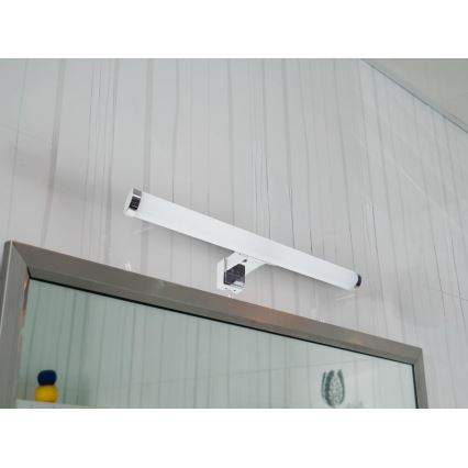 LED осветление за огледало за баня LED/8W/230V 30 cm IP44 лъскав хром