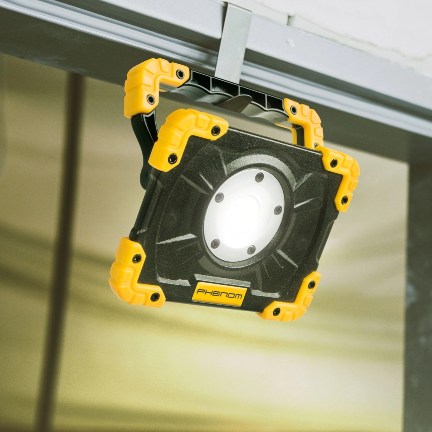 LED Преносим мини прожектор LED/5W/5V Li-Ion 2000mAh IP33