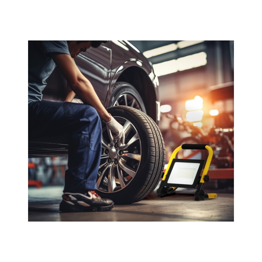 LED Преносим прожектор TIGRA LED/50W/4000K IP54 черен/жълт