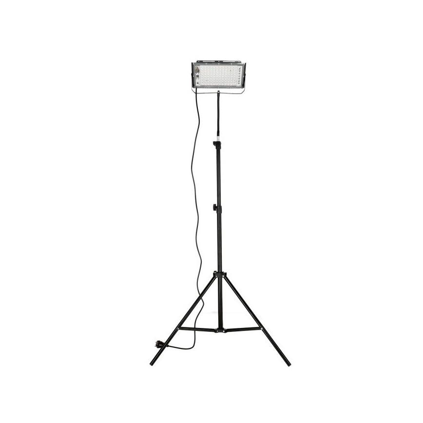 LED прожектор с поставка за отглеждане на растения FIRON LED/45W/230V IP54 черен