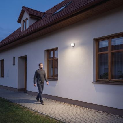 LED прожектор с датчик за движение и сензор за здрач TAMBO EVO LED/20W/230V 4000K IP44 черен