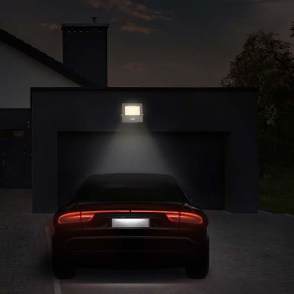 LED Прожектор със сензор LED/50W/230V 4000K IP65 бял