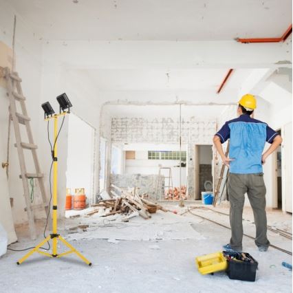 LED Прожектор със стойка TIGRA 2xLED/100W/230V 4000K IP54 черен/жълти