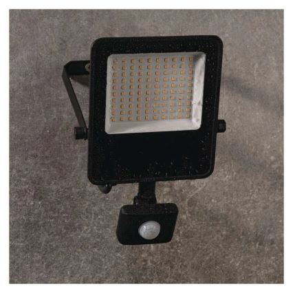 LED прожектор с сензор VISIO LED/50W/230V 4000K IP65