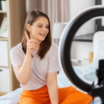 LED регулируема лампа със стойка и държач за влогинг LED/10W/5V 2700-6500K