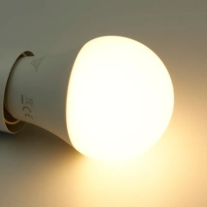 LED RGBW Димируема крушка A60 E27/9W/230V 2700-6500K Wi-Fi Tuya