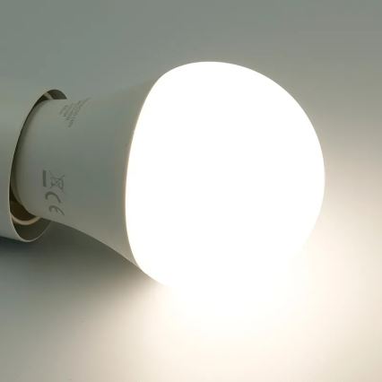 LED RGBW Димируема крушка A60 E27/9W/230V 2700-6500K Wi-Fi Tuya