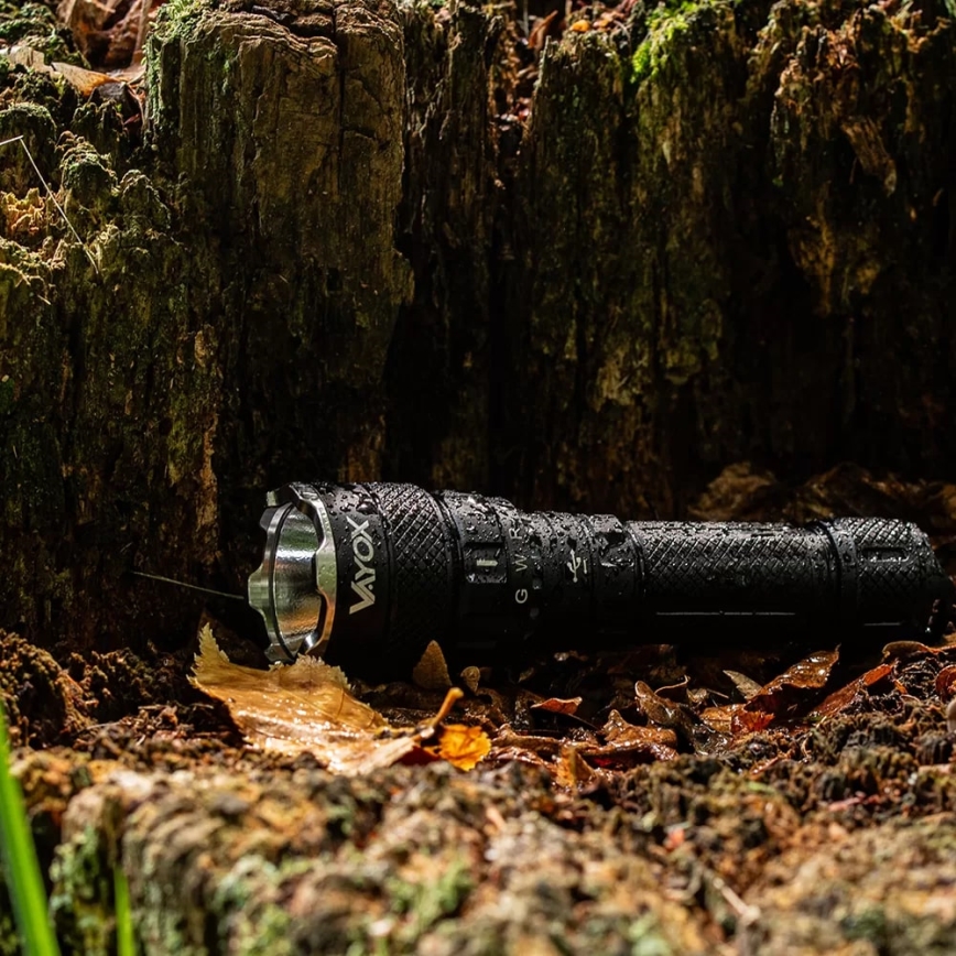 LED RGBW Регулируема презареждаема фенер LED/15W/5V IP66 1500 lm 2000 mAh