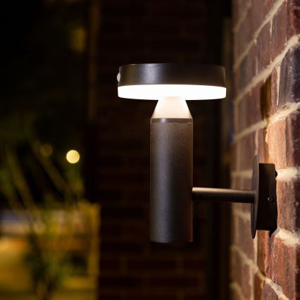 LED Соларен аплик със сензор GWINEA LED/4,5W/3,7V 2000 mAh IP44 черен