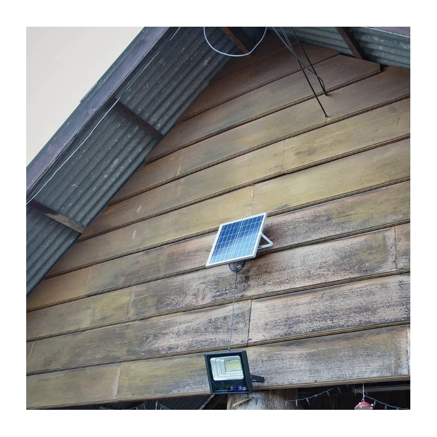 LED регулируем соларен прожектор LED/20W/6,4V 4000K IP65 10000 mAh + дистанционно управление