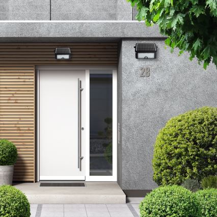 LED соларен прожектор с датчик за движение и здрач EPAD LED/10W/3000 mAh 7,4V 4000K IP65