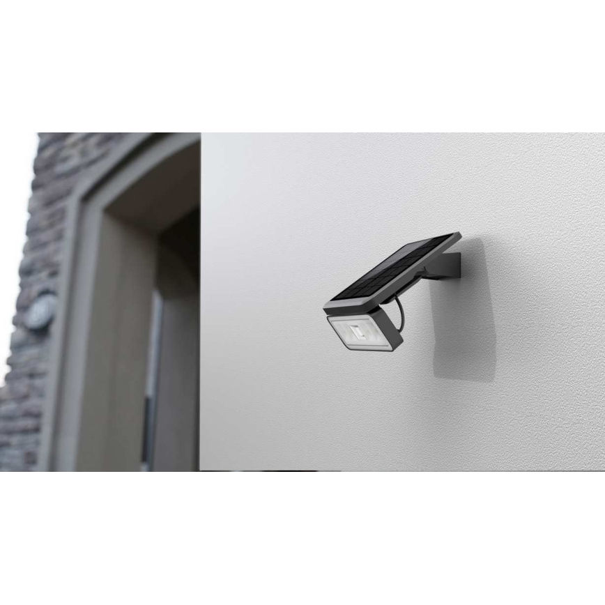 LED соларен прожектор със сензор LED/8W/3,7V 2000 mAh IP54 черен