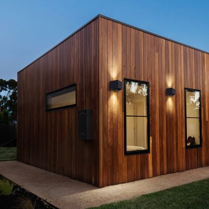 LED Соларен стенен осветител WINGS LED/2W/1200 mAh 3,7V 3000K IP54 черен