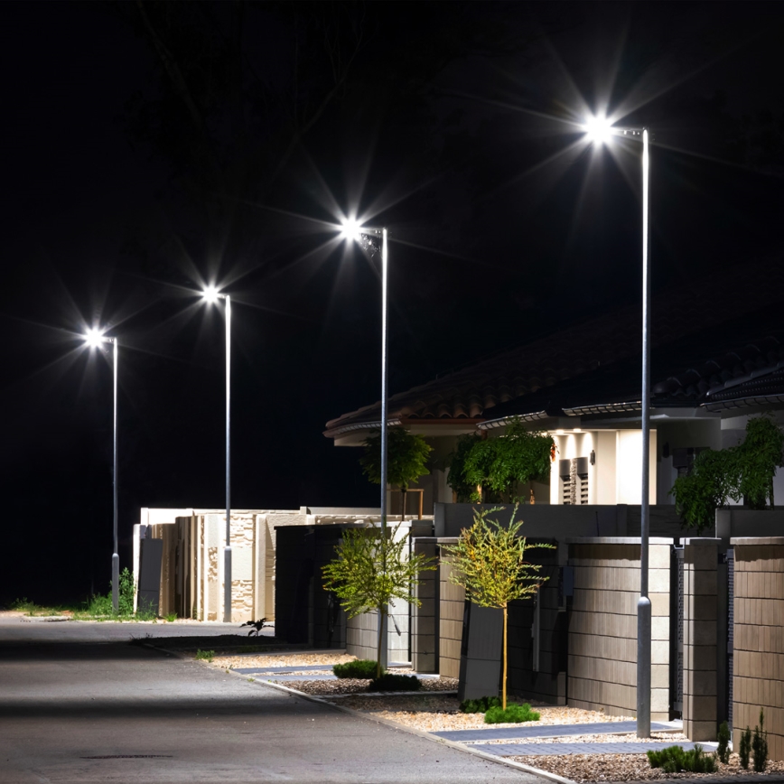 LED Соларна улична лампа VIA 150W/15000 mAh 3,2V 6000K IP65 + дистанционно