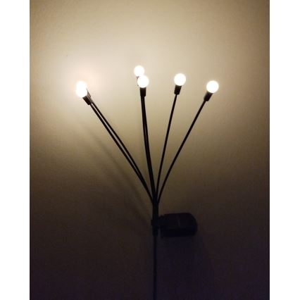 LED соларно осветително тяло 6xLED/1,2V 300 mAh IP44 черно