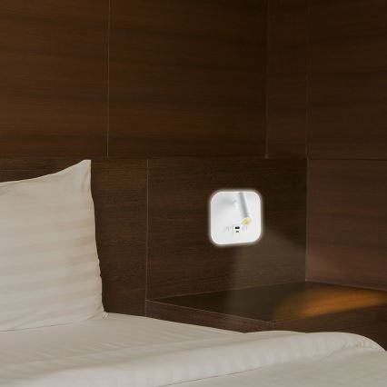 LED стенен точков аплик с USB порт LED/8W/230V 3000K бял