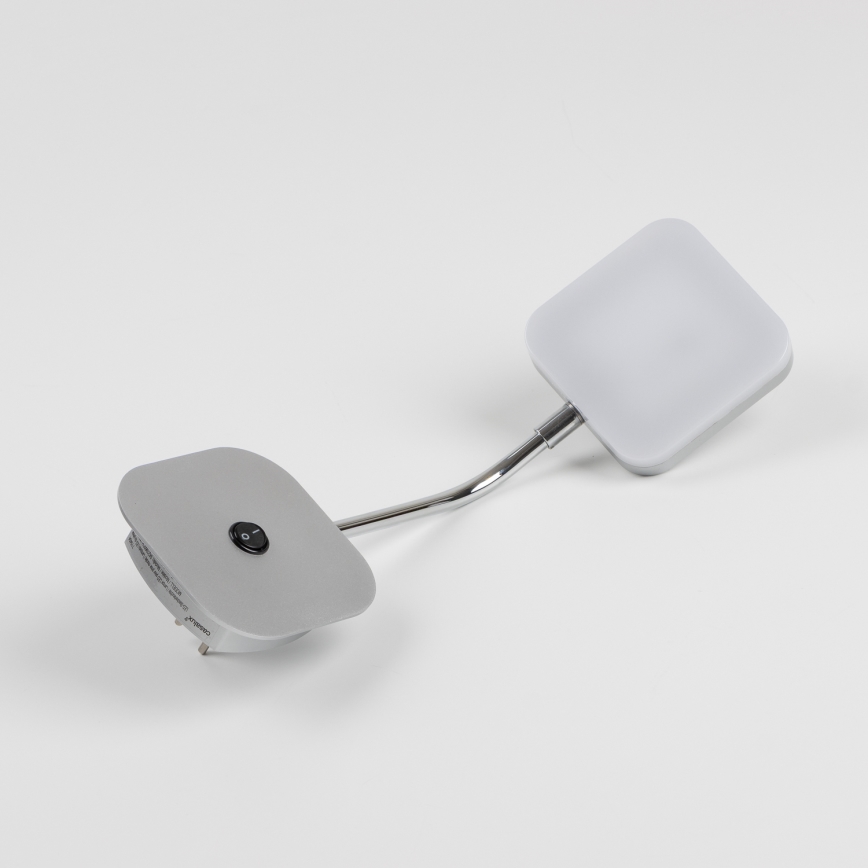 LED стенна лампа за контакт LED/3,2W/230V лъскав хром
