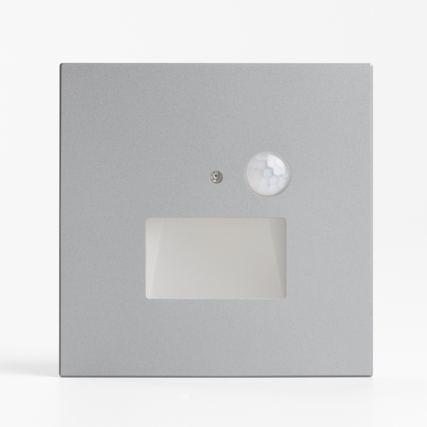 LED осветително тяло за стълбище със сензор за движение и сумрак LED/1,5W/230V 3000/4000/6000K сребристо