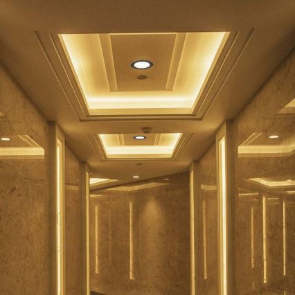 LED Вградена точкова лампа LED/20W/230V 3000/4000/6400K Ø 16,5 см черен