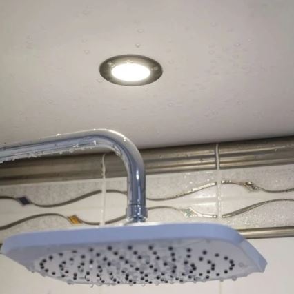 LED Вградено осветително тяло за баня LORI LED/4,5W/230V IP65 2700/4000K диаметър 8,5 см черно