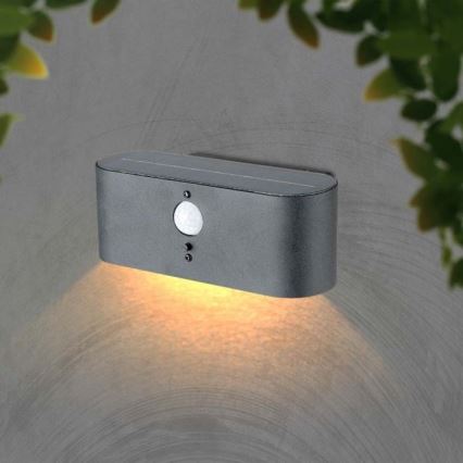 LED Външна соларна лампа за стена със сензор LED/2,5W/3,7V 3000K IP54 2000 mAh