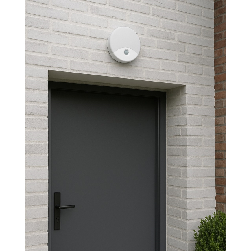 LED външно стенно осветително тяло с датчик за движение LED/18W/230V IP44 бяло