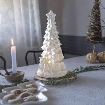 LED коледна декорация LED/2xAA топла бяла елха