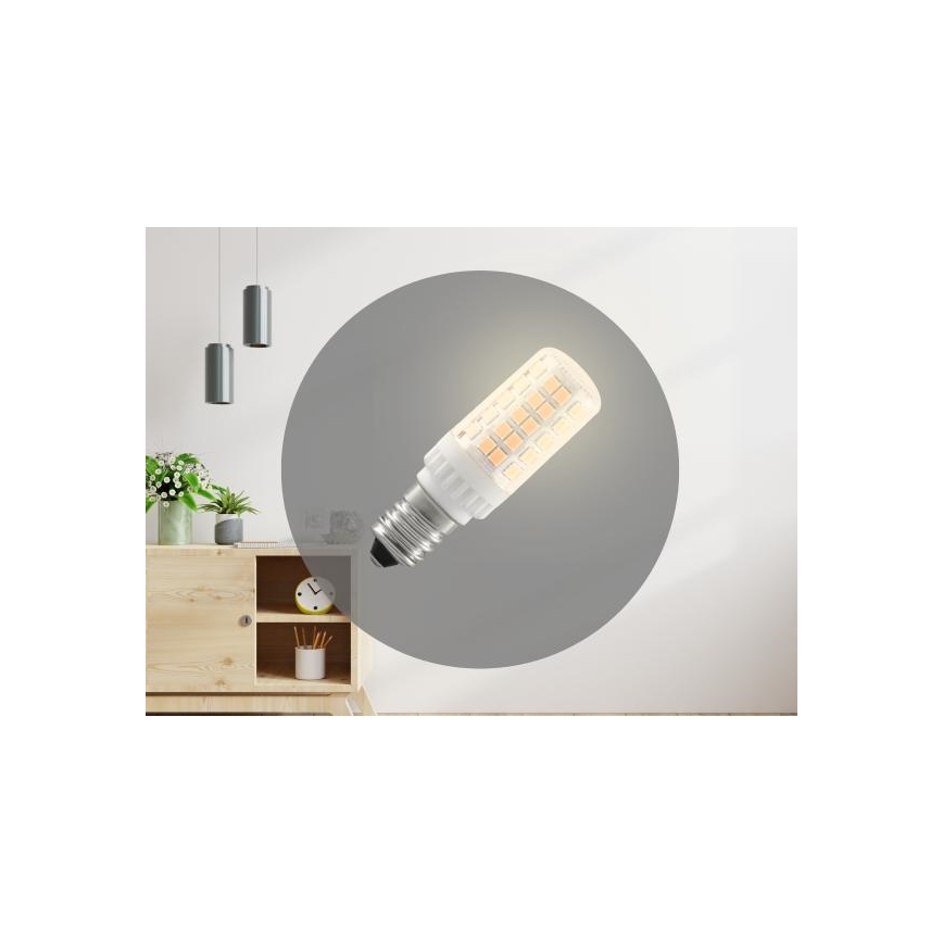 LED Крушка E14/4,5W/230V 2800K