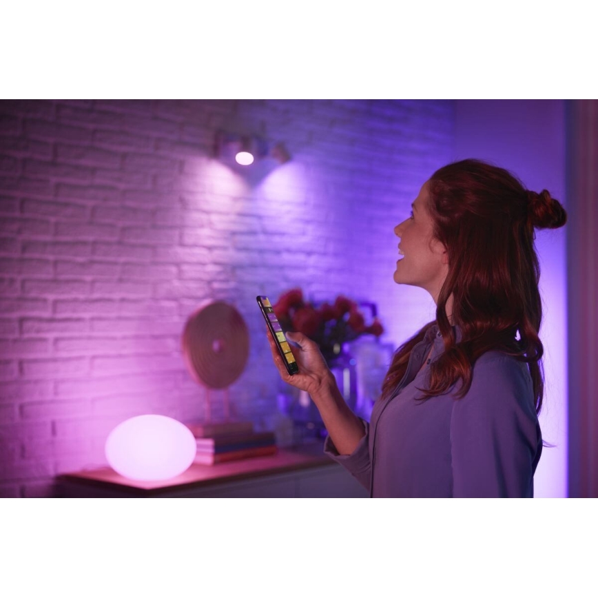 LED крушка с възможност за регулиране Philips Hue БЯЛ И ЦВЕТ E14 / 5.3W / 230V 2200K - 6500K