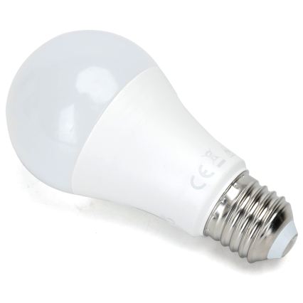 LED крушка със сензор за движение и сумрак A60 E27/9W/230V 6500K - Aigostar
