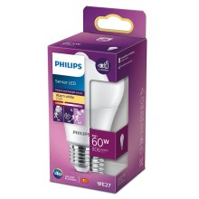 LED Крушка със сензор Philips A60 E27/8W/230V 2700K
