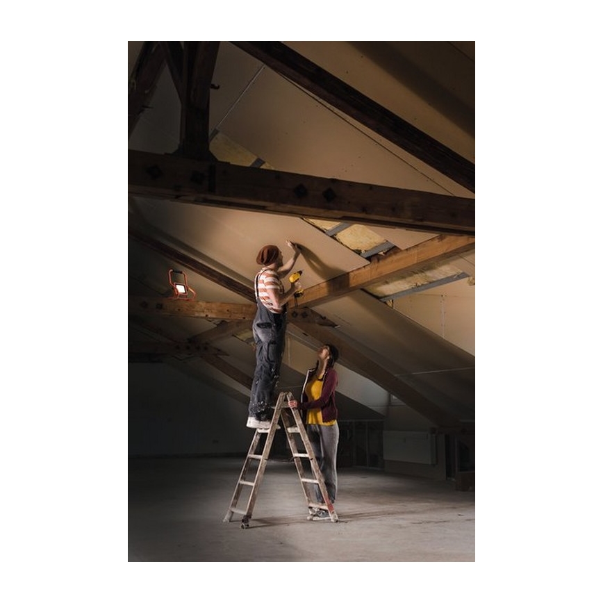 Ledvance - LED Прожектор R-STAND LED/20W/5V 2200 mAh IP44