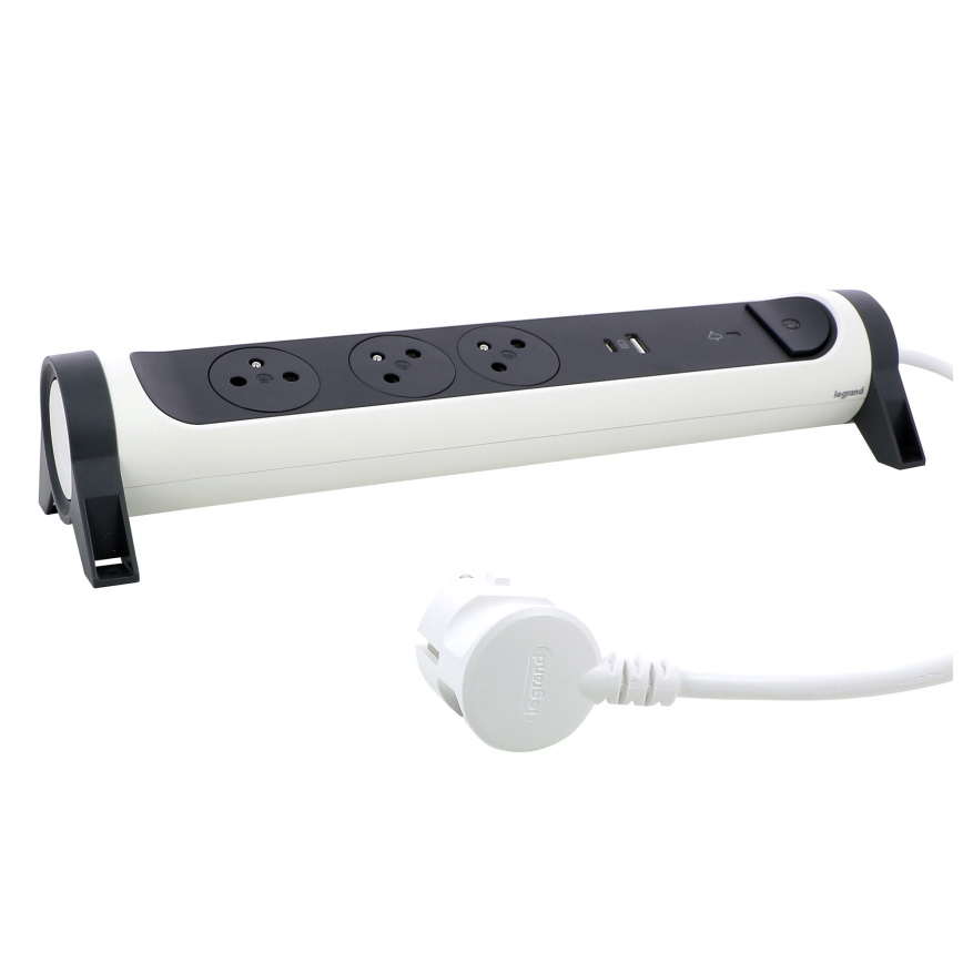 Legrand 049416 - Разклонител с превключвател 3Z Тип E + USB-A + USB-C 1,5m