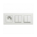 Legrand - 2x двоен сериен ключ № 5 и битова розетка с рамка NILOE STEP 250V бяла
