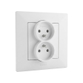 Legrand - Двойна домашна розетка с рамка NILOE STEP 250V бяла