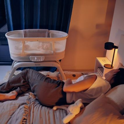 Lionelo - бебешко креватче с везна CORAL бяло