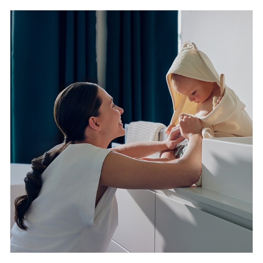 Lionelo - Детска муселинова хавлия с качулка, беж капучино